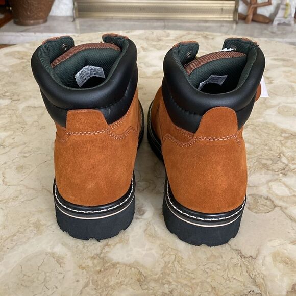 NWT Workload Sam Suede Leather Ankle Boots 9-Wide - Picture 4 of 11